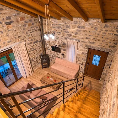 Cloud 9 With Garden Near The Sea Agia Pelagia